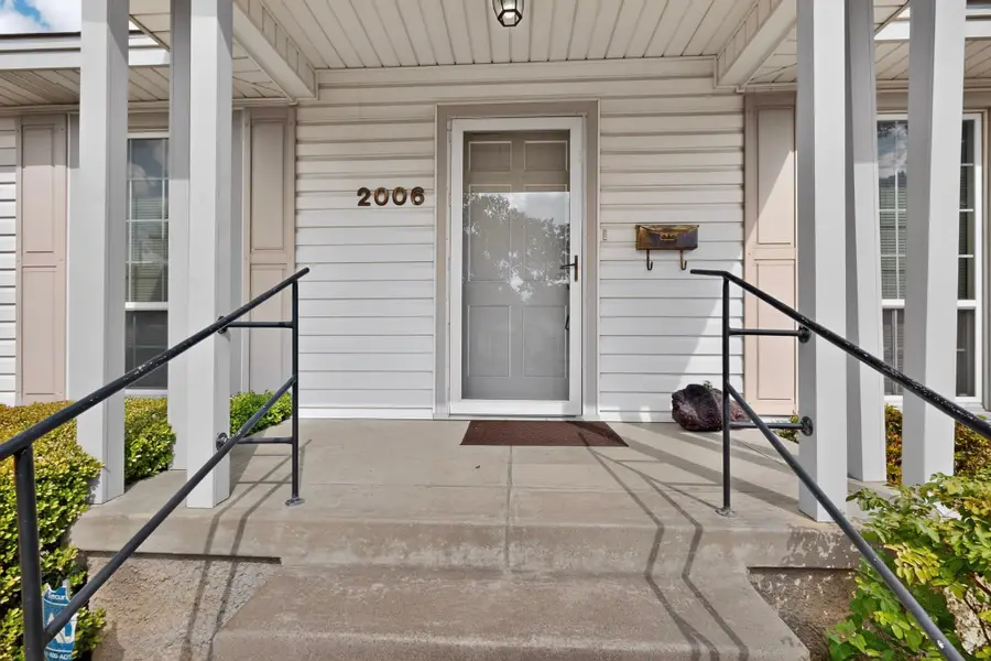 2006 S Ewing Avenue, Dallas, TX 75216 - #3