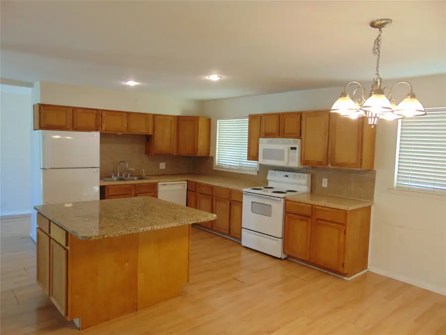3655 Pallos Verdas Drive, Dallas, TX 75229 - #2
