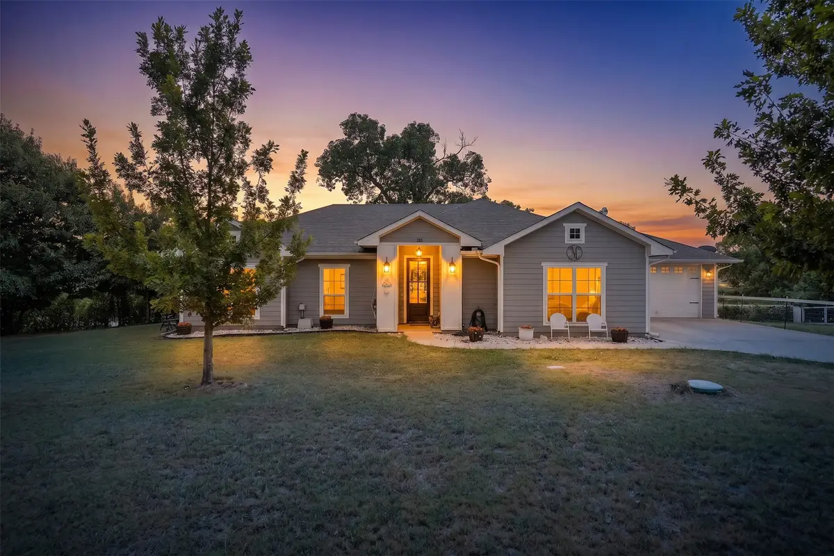 161 Laurie Lane, Waxahachie, TX 75165 - #1