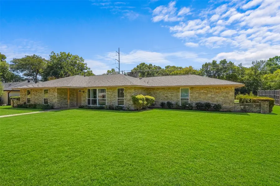 336 Woodbrook Drive, Desoto, TX 75115 - #2