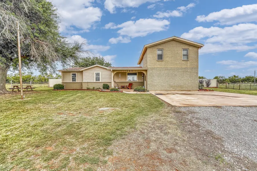 125 Harrison Street, Vernon, TX 76384 - #2