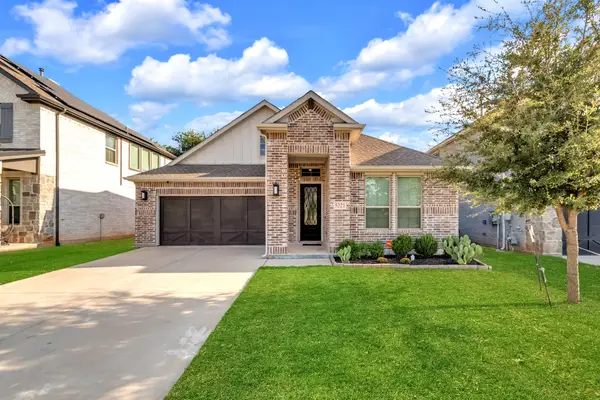 5221 Beautyberry Drive, Fort Worth, TX 76036