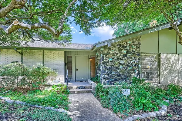 7149 Blairview Drive, Dallas, TX 75230