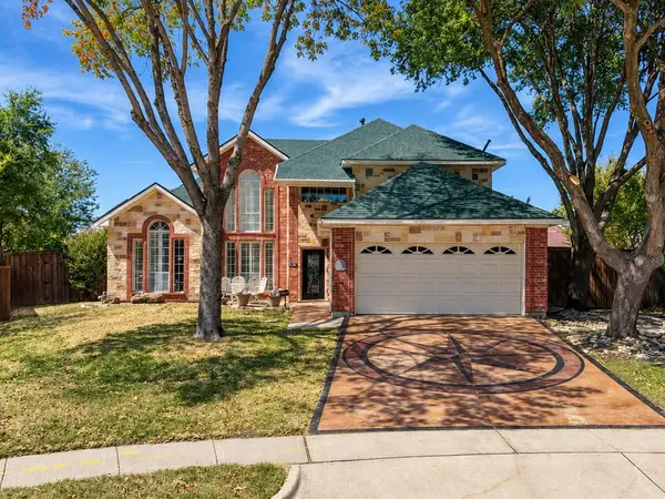 202 Browning Lane, Grand Prairie, TX 75052