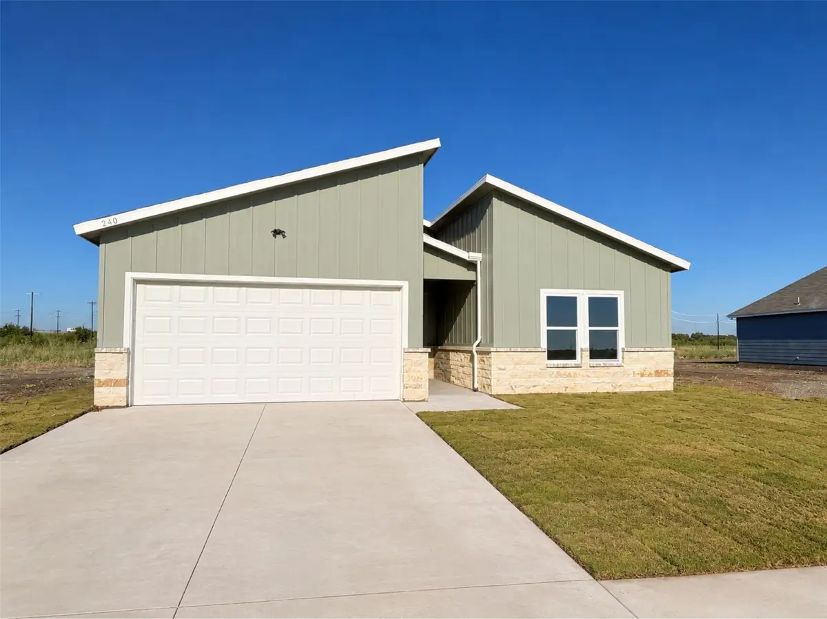 340 Mercy Street, Greenville, TX 75401 - #1