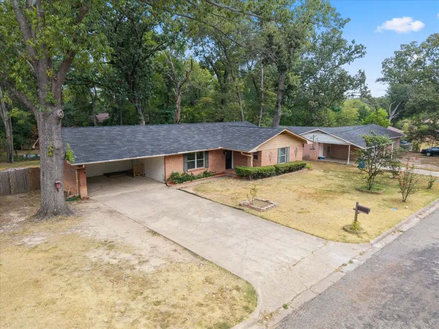 405 Redbud Lane, Mount Pleasant, TX 75455 - #2
