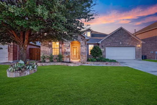 1309 Mesa Crest Drive, Fort Worth, TX 76052