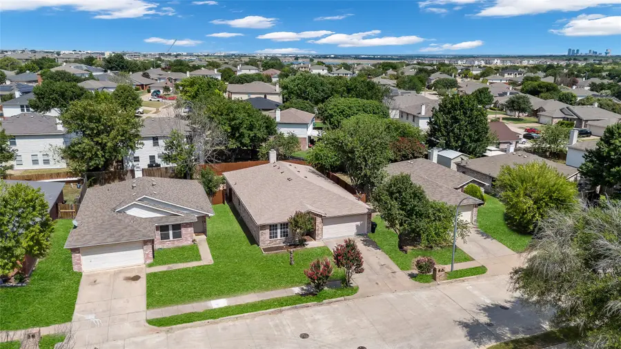 5132 Bedfordshire Drive, Fort Worth, TX 76135 - #3