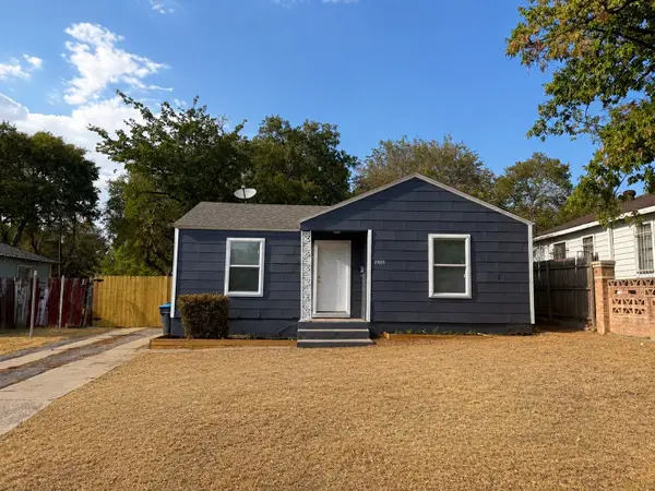 2801 Burchill Road S, Fort Worth, TX 76105