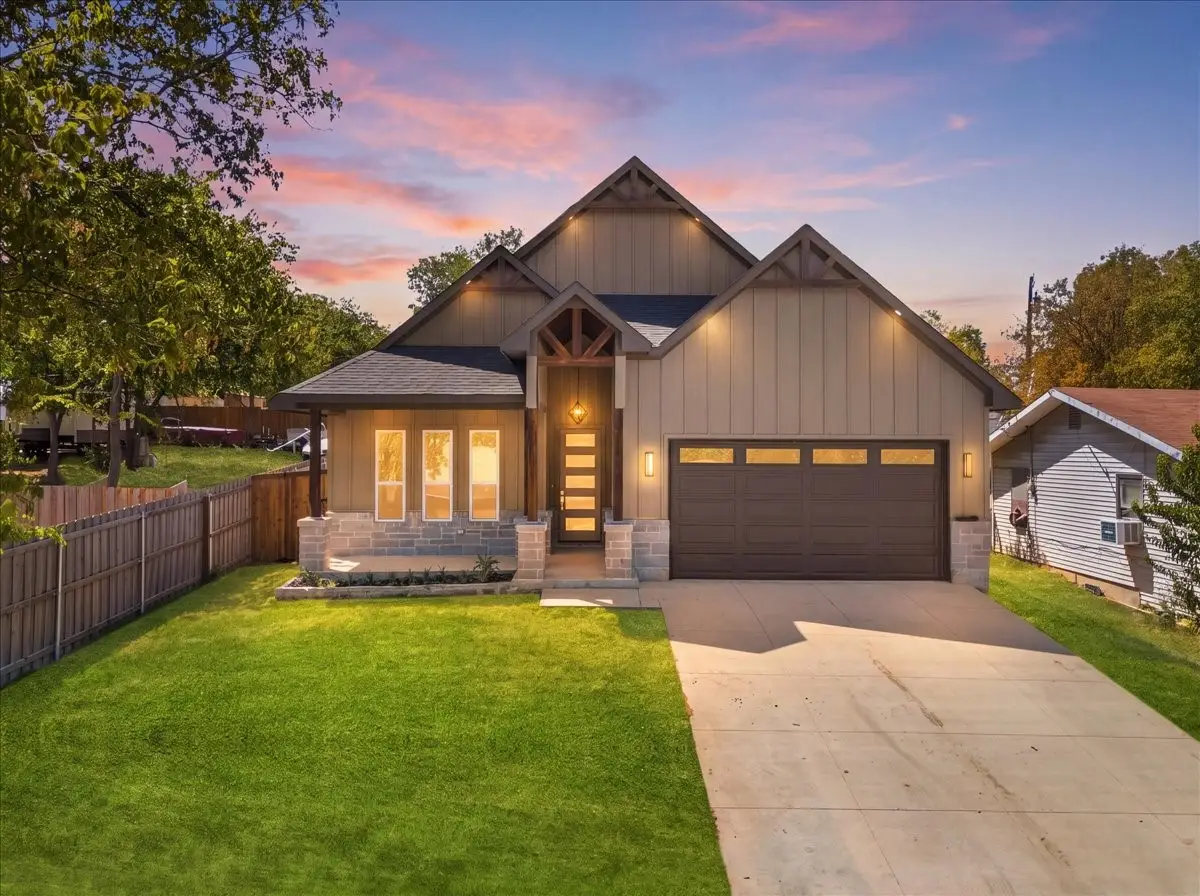 2915 Roosevelt Avenue, Fort Worth, TX 76106 - #1