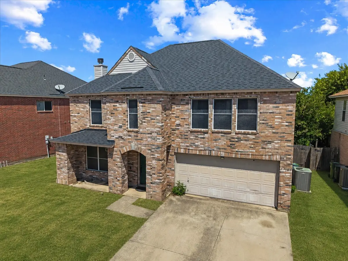 7207 Port Phillip Drive, Arlington, TX 76002 - #1