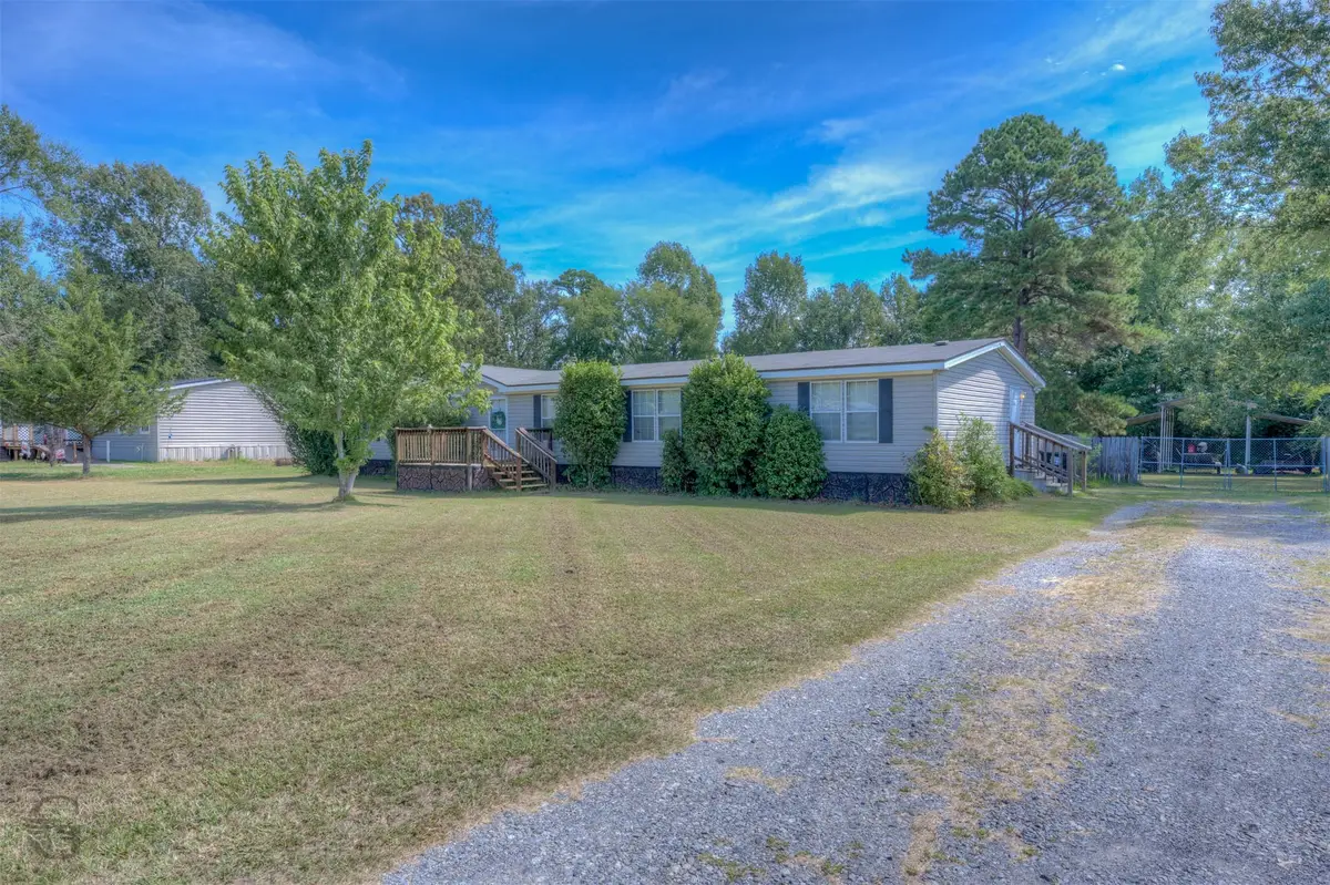 208 Bent Oak Drive, Stonewall, LA 71078 - #1