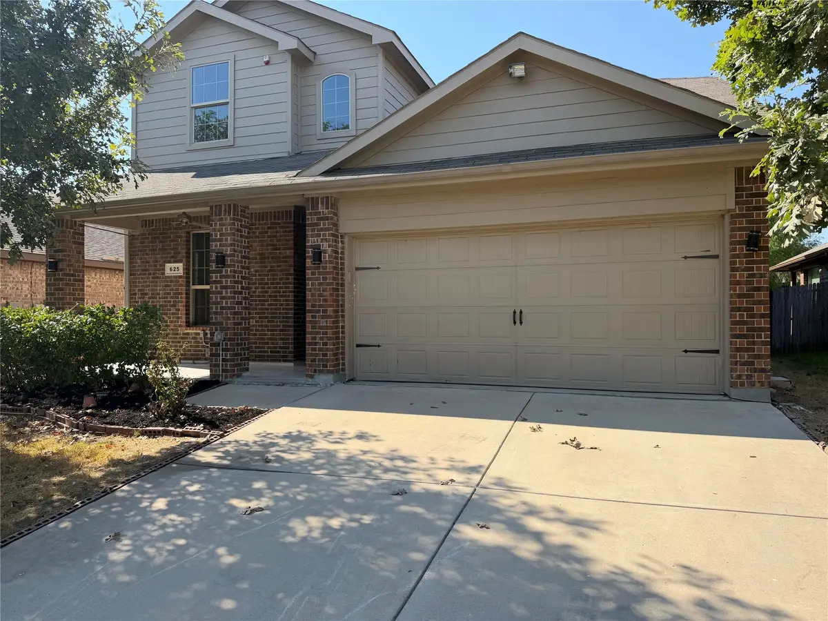 625 River Rock Drive, Azle, TX 76020 - #1