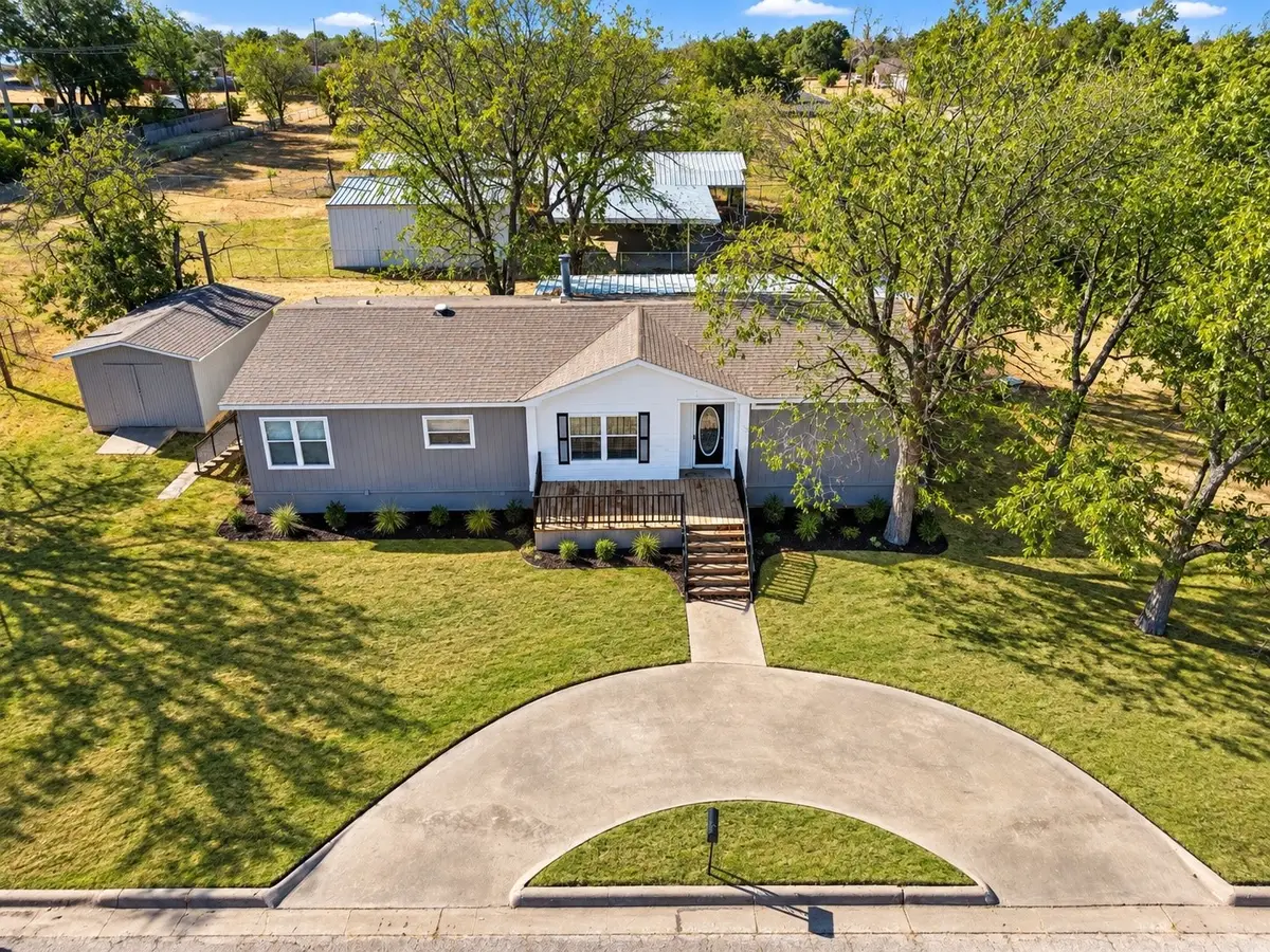 1200 1st Street, Graham, TX 76450 - #1