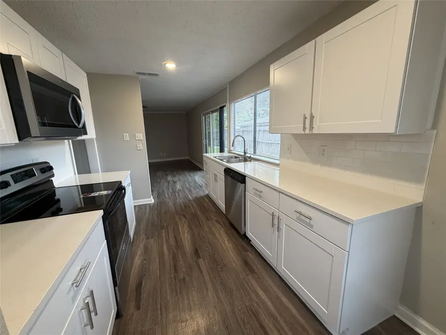 9117 Fairmont Circle, Rowlett, TX 75088 - #3