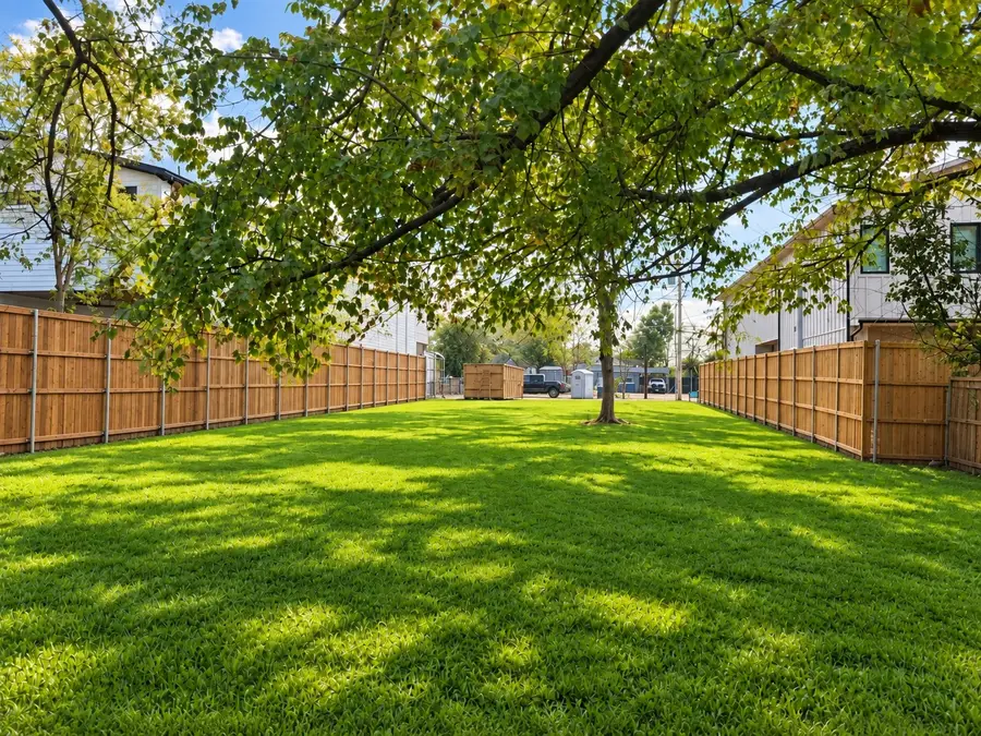 5609 Santa Fe Avenue, Dallas, TX 75214 - #2