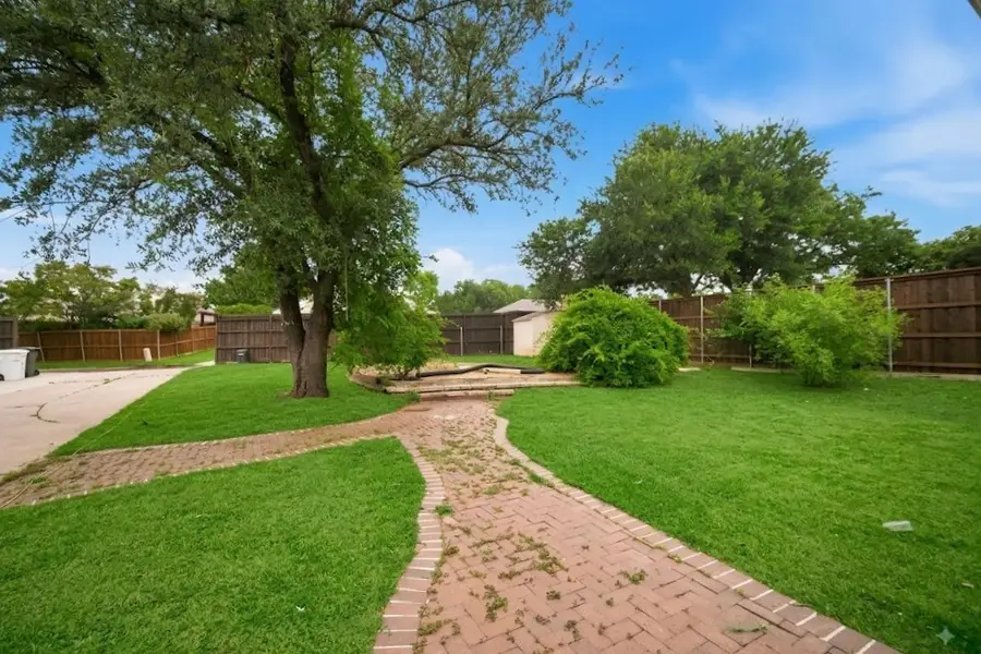 2705 Timberleaf Drive, Carrollton, TX 75006 - #2