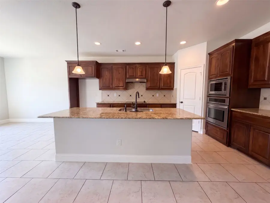 1683 St Croix Street, Burleson, TX 76028 - #2