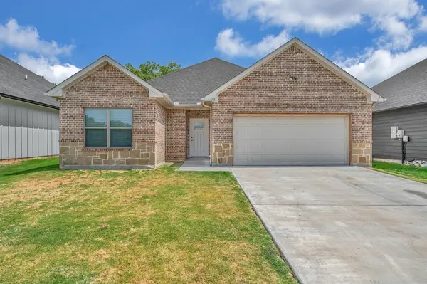 702 N College Street, West, TX 76691
