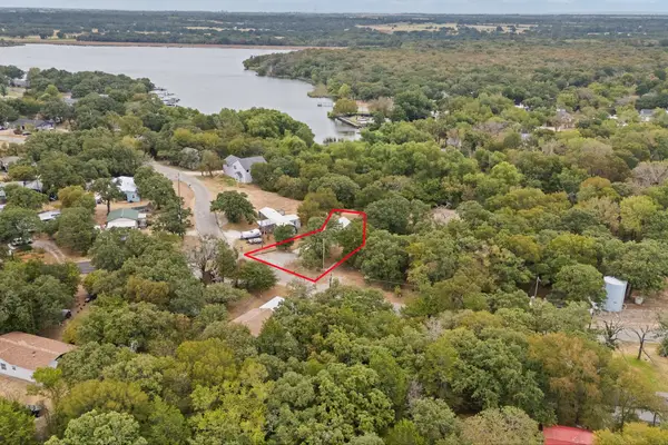 292 Chambers Drive, Alvarado, TX 76009
