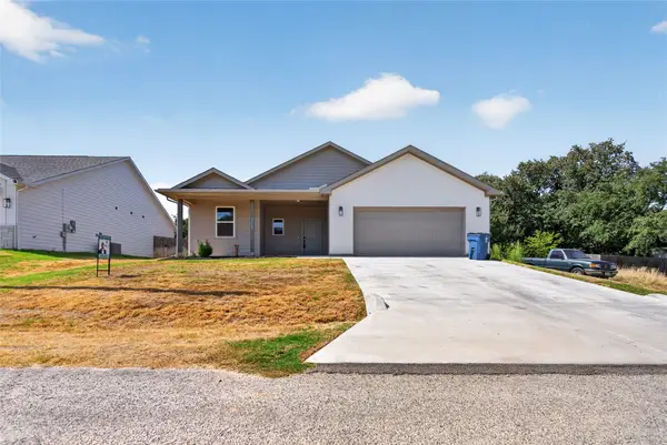 2308 Pedernales Court, Granbury, TX 76048