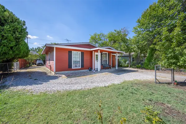 1616 Beaumont Street, Fort Worth, TX 76106
