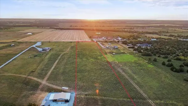 463 County Road 1063, Greenville, TX 75401