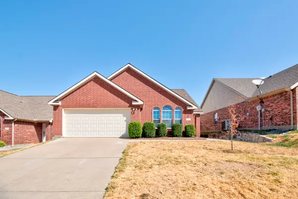 9001 Wild Rose Lane, Aubrey, TX 76227
