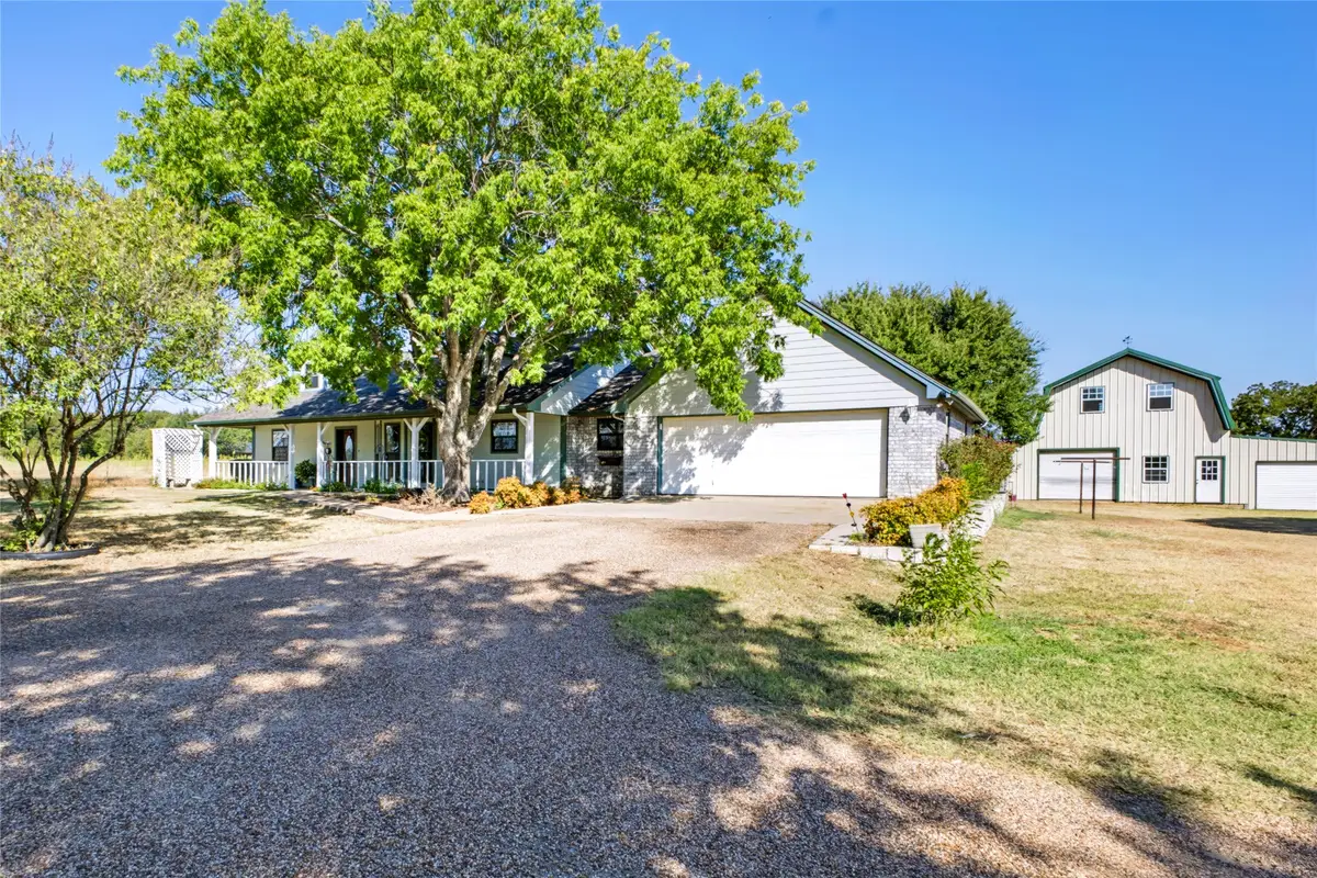 4247 E Highway 67, Rainbow, TX 76077 - #1