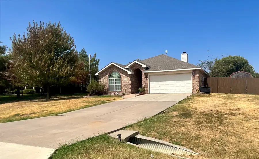 214 Southpeak Lane, Ponder, TX 76259 - #2