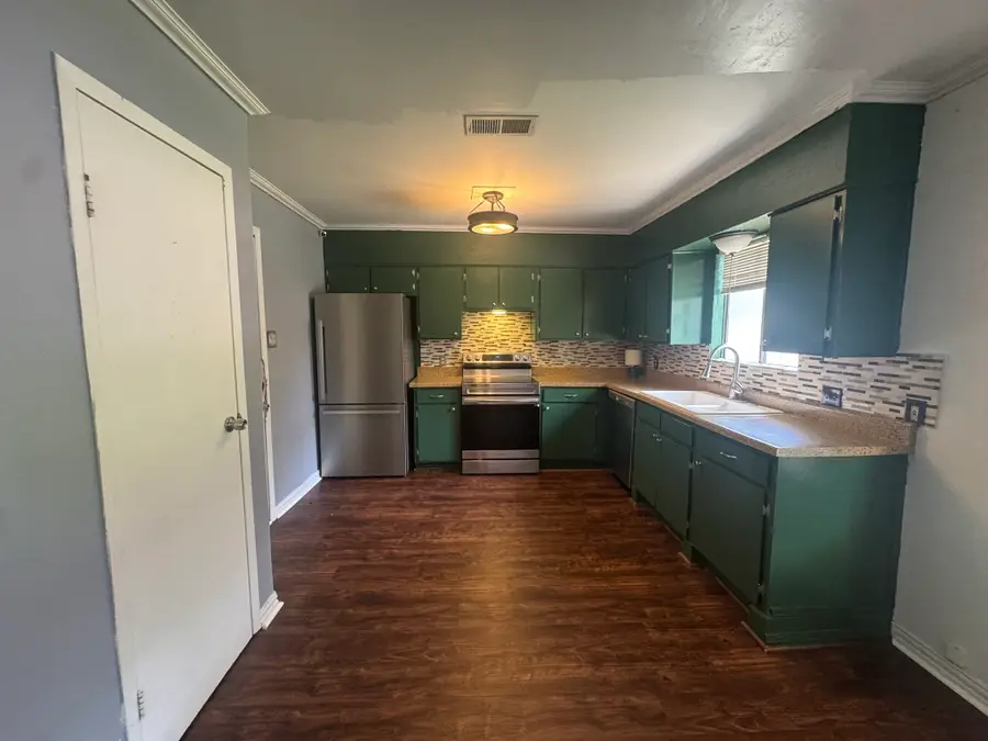812 Reveille Road, Fort Worth, TX 76108 - #3