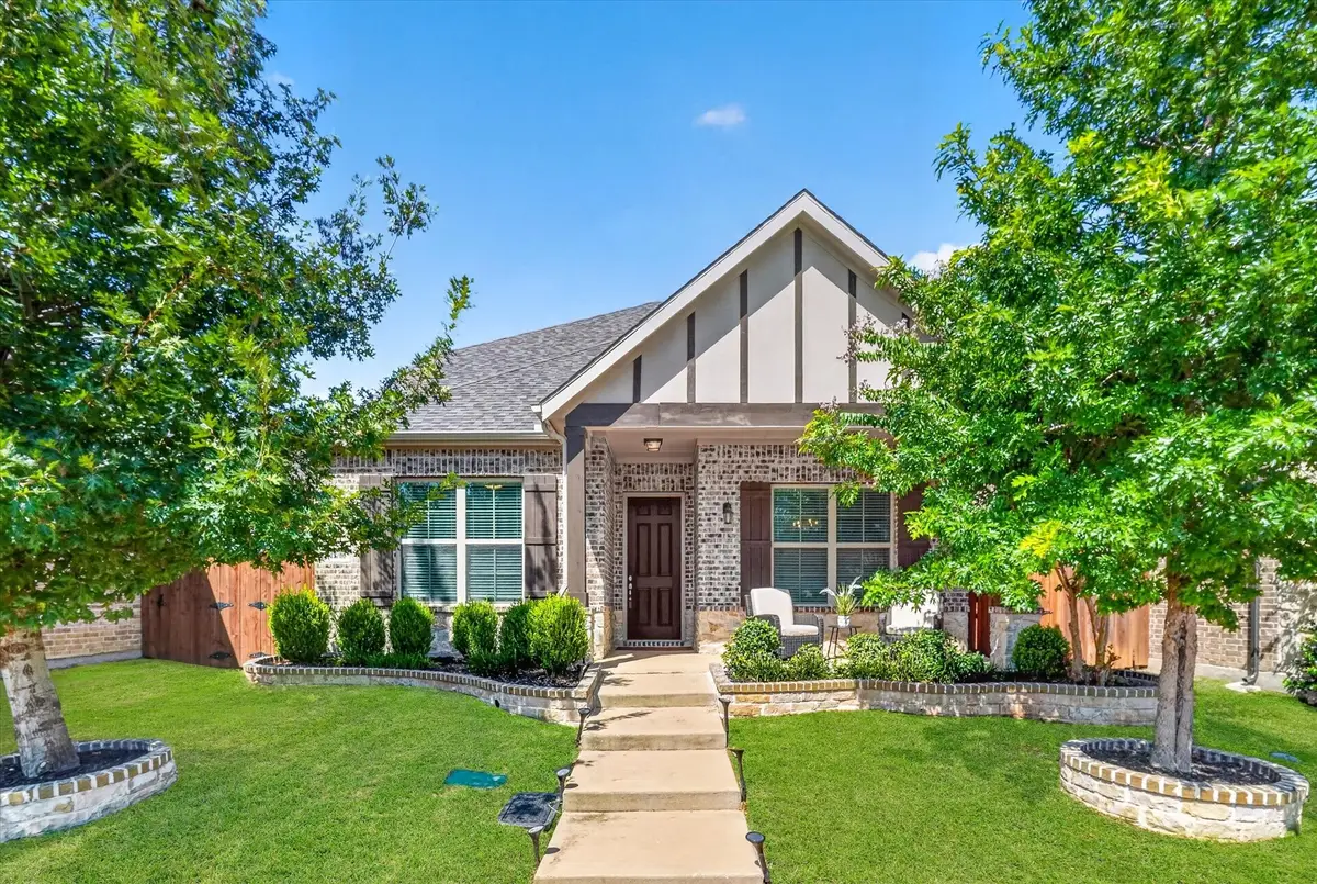 12766 Mercer Parkway, Farmers Branch, TX 75234 - #1