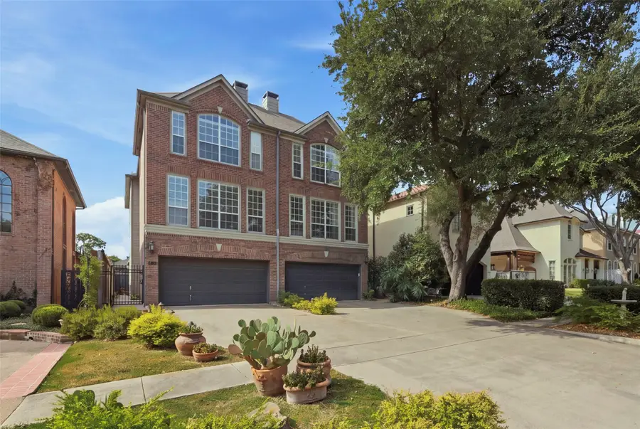 4811 Lafayette Avenue, Fort Worth, TX 76107 - #3
