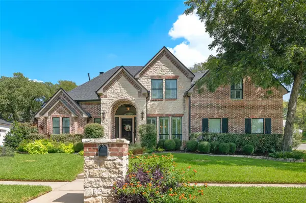 1601 Minnie Lane, Bedford, TX 76022