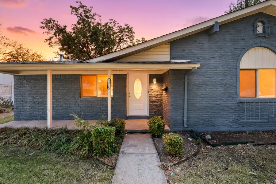 1216 Briarcove Drive, Richardson, TX 75081 - #3