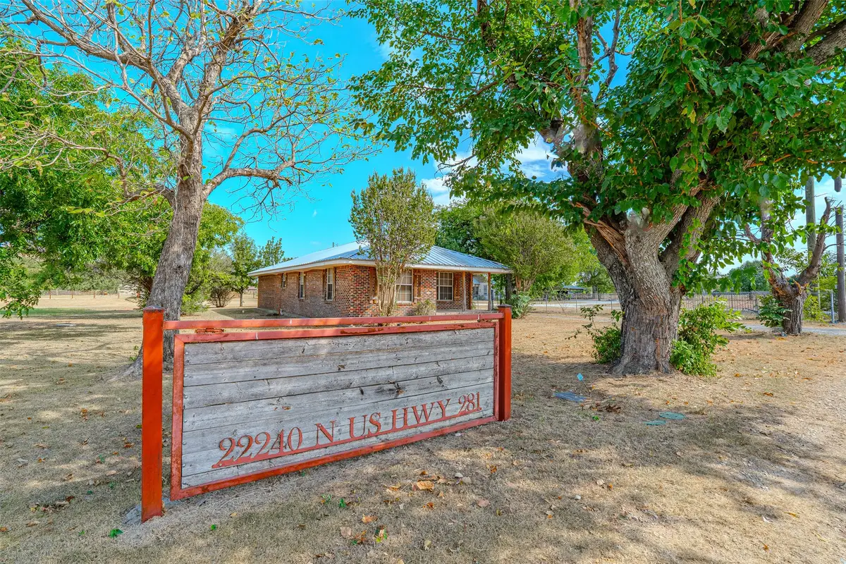 22240 N Us Highway 281, Stephenville, TX 76401 - #1