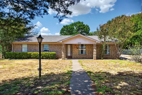 1403 N Melba Doyle Park Road, Decatur, TX 76234
