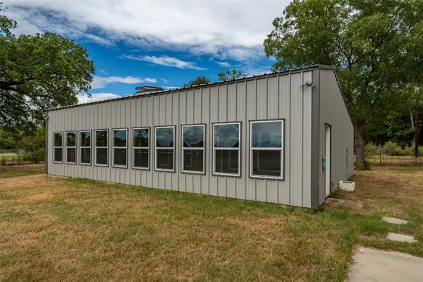 6899 Tx-19 Highway, Palestine, TX 75803