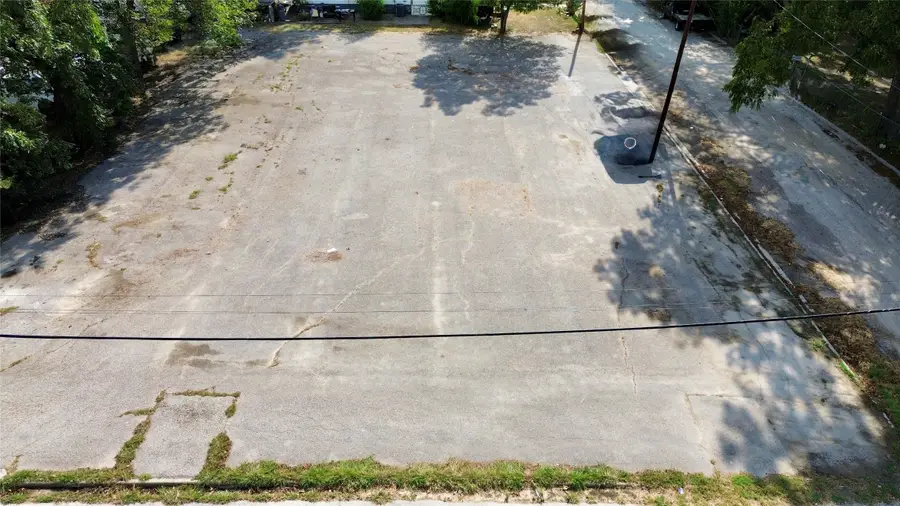 203 S Avenue H, Clifton, TX 76634 - #3