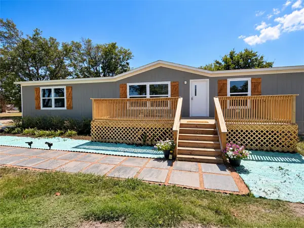 256 County Road 3101, Greenville, TX 75402