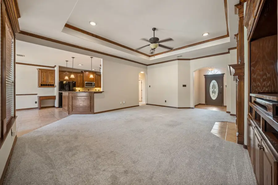 811 Amherst Drive, Waxahachie, TX 75165 - #3