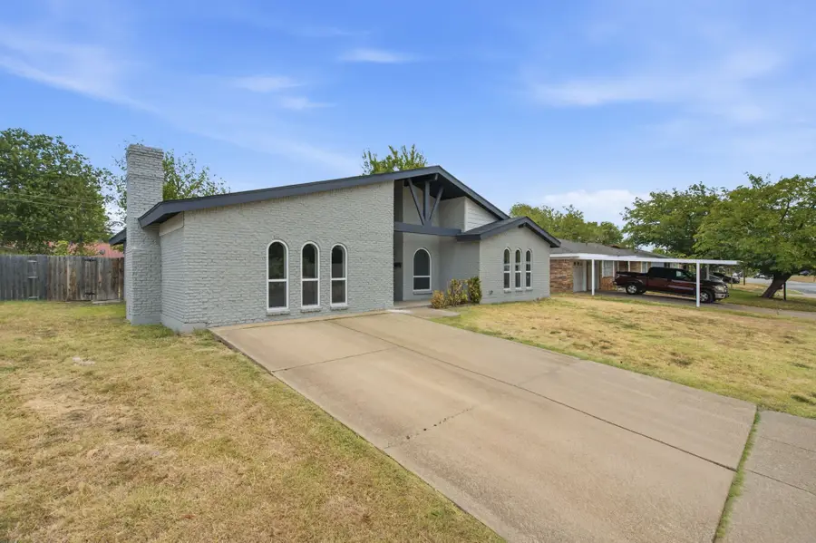 912 Kelley Drive, Everman, TX 76140 - #2
