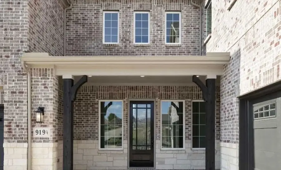 2216 Switchgrass Drive, Justin Roanoke, TX 76226 - #2