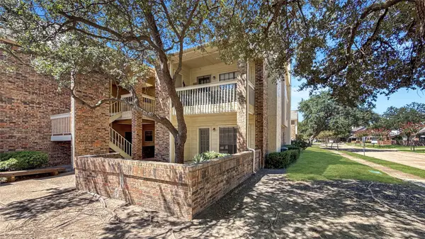 3110 Devonshire Drive #115, Plano, TX 75075