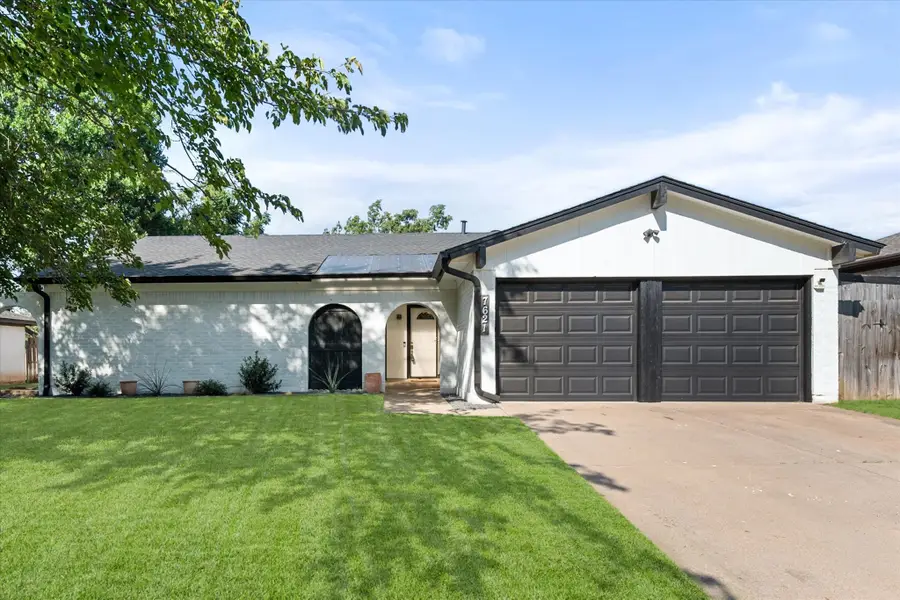 7621 Oak Ridge Drive, North Richland Hills, TX 76182 - #3