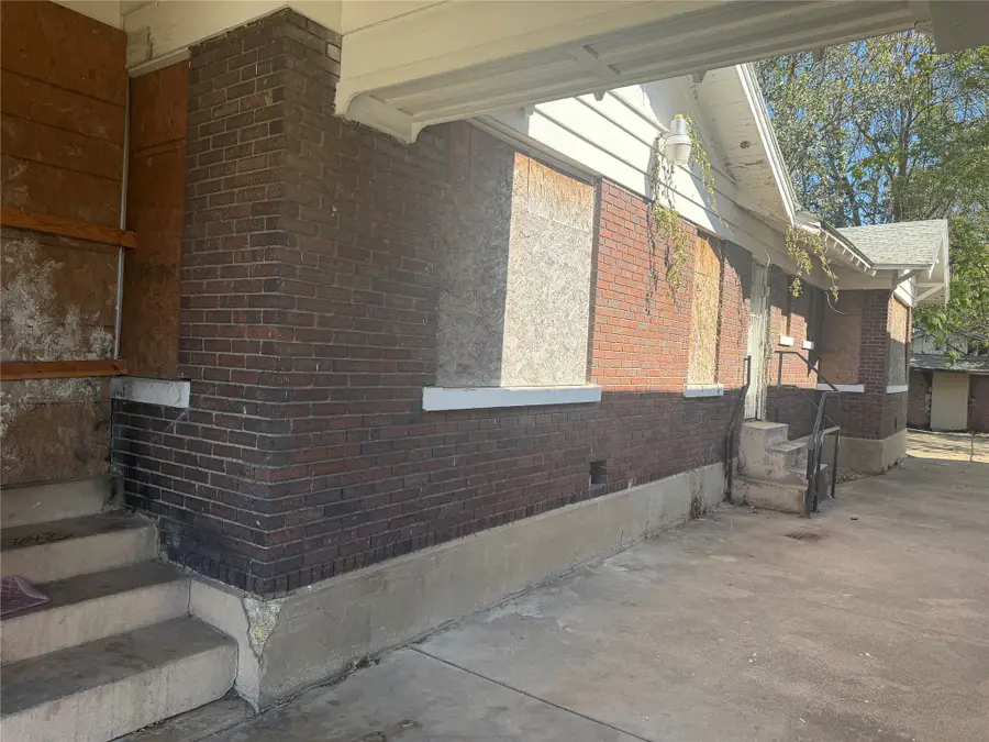 3005 Hemphill Street, Fort Worth, TX 76110 - #2