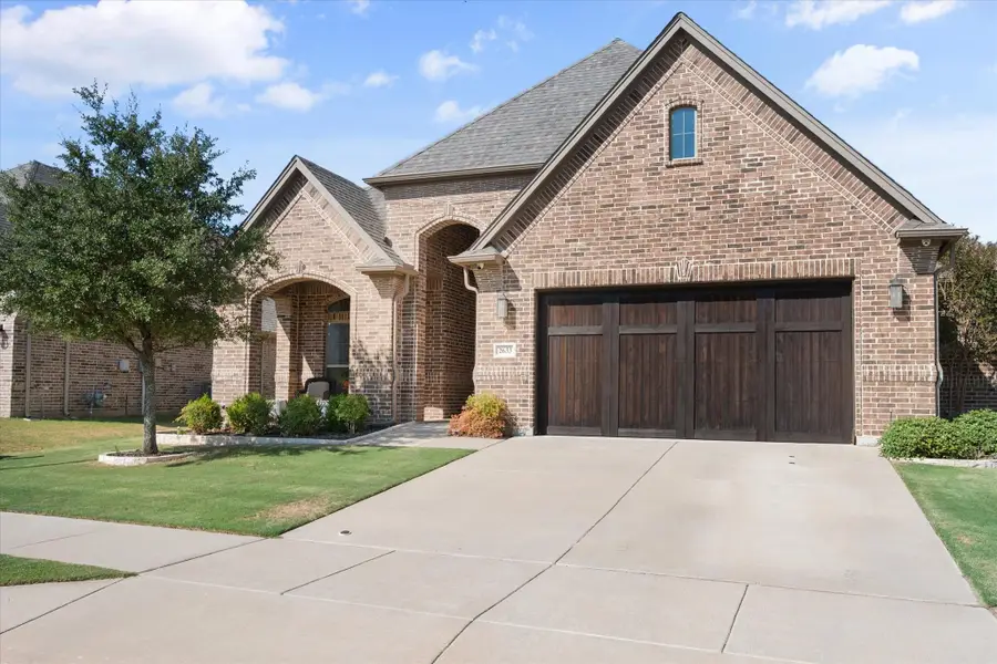 2633 Trinity Trail Way, Fort Worth, TX 76118 - #2