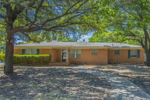 400 Randle Drive, Woodway, TX 76712