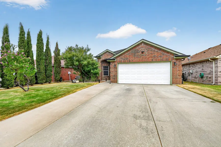 9228 Jason Drive, White Settlement, TX 76108 - #2