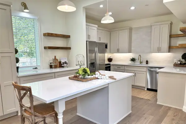 4040 Avondale Avenue #105, Dallas, TX 75219